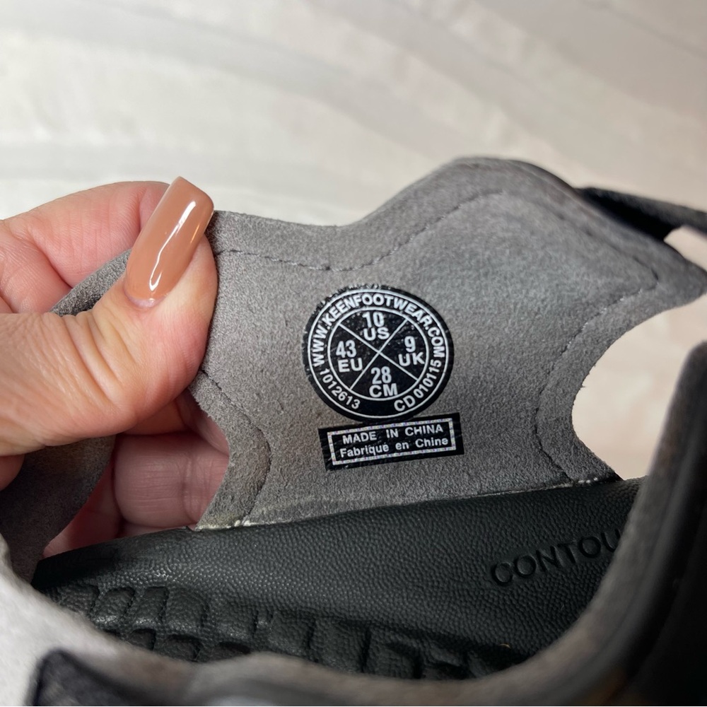 Keen Zerraport II Sport Sandals Men’s 10 Gray Black Hiking Water Shoes - Picture 9 of 10